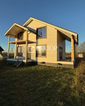 Дом 80м², 2-этажный, участок 10 сот.  