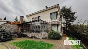 Коттедж 480м², 3-этажный, участок 10 сот.  