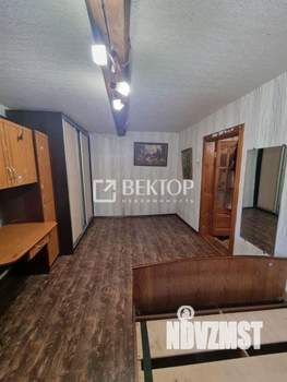 Дом 66м², 1-этажный, участок 8 сот.  