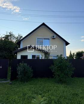 Дом 150м², 2-этажный, участок 6 сот.  