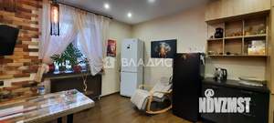 Дом 260м&sup2;, 3-этажный, участок 8 сот.  