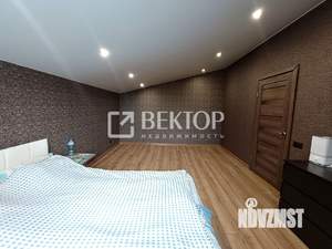 Коттедж 160м², 2-этажный, участок 6 сот.  