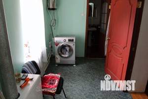 Коттедж 320м², 3-этажный, участок 5 сот.  