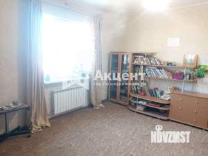 Коттедж 212м², 2-этажный, участок 6 сот.  