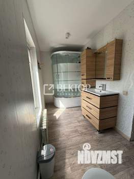 Дом 126м², 2-этажный, участок 6 сот.  