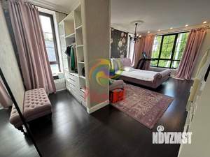 Дом 547м², 3-этажный, участок 7 сот.  