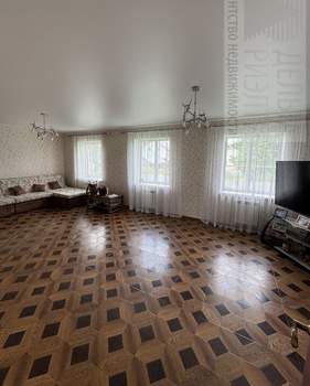 Дом 160м², 2-этажный, участок 6 сот.  