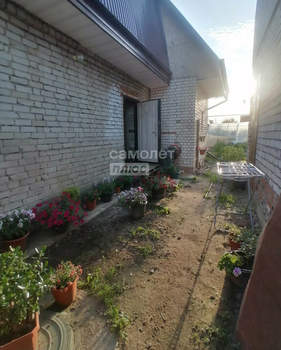 Дом 100м&sup2;, 2-этажный, участок 3 сот.  