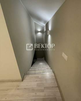 Дом 177м², 2-этажный, участок 6 сот.  