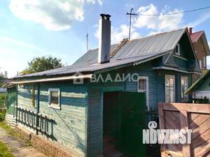 Дом 40м², 2-этажный, участок 5 сот.  