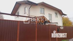 Дом 146м², 2-этажный, участок 8 сот.  