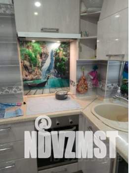 Дом 30м&sup2;, 1-этажный, участок 1 сот.  