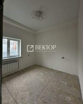 Дом 190м², 3-этажный, участок 4 сот.  