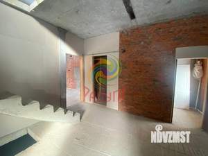 Таунхаус 320м², 4-этажный, участок 4 сот.  