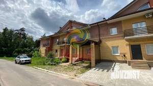 Таунхаус 320м², 4-этажный, участок 4 сот.  