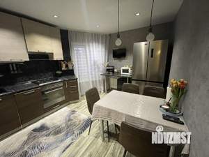 Коттедж 177м², 2-этажный, участок 6 сот.  