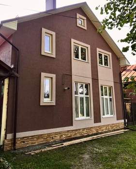 Дом 180м², 2-этажный, участок 7 сот.  