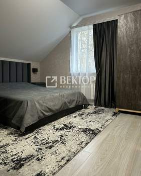 Дом 107м&sup2;, 2-этажный, участок 5 сот.  