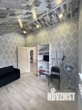 Коттедж 200м², 2-этажный, участок 6 сот.  