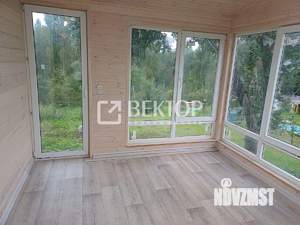 Дом 60м², 2-этажный, участок 13 сот.  