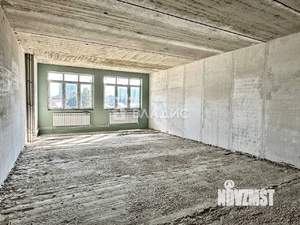 Таунхаус 1300м², 3-этажный, участок 14 сот.  