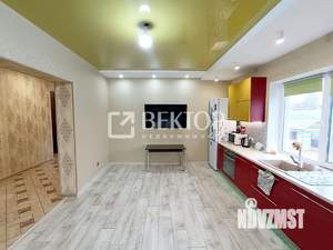 Коттедж 160м², 2-этажный, участок 6 сот.  