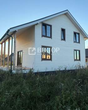 Дом 80м², 2-этажный, участок 10 сот.  