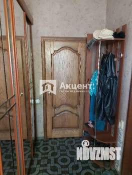 Коттедж 212м², 2-этажный, участок 6 сот.  