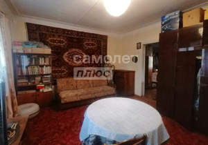 Дом 100м&sup2;, 2-этажный, участок 3 сот.  