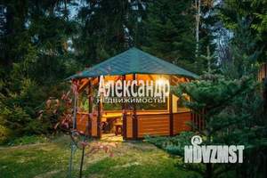 Коттедж 203м², 2-этажный, участок 15 сот.  