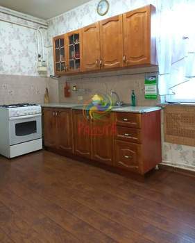 Дом 60м², 2-этажный, участок 7 сот.  