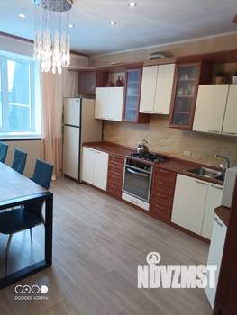 Коттедж 150м², 2-этажный, участок 6 сот.  