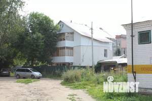 Коттедж 320м², 3-этажный, участок 5 сот.  