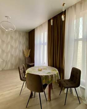 Дом 180м², 2-этажный, участок 7 сот.  