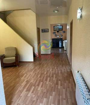 Дом 174м², 2-этажный, участок 5 сот.  