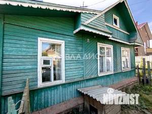 Дом 40м², 2-этажный, участок 5 сот.  