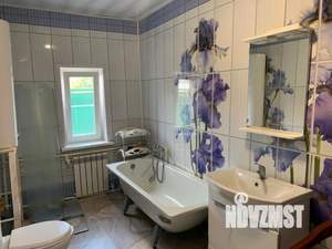 Дом 196м², 2-этажный, участок 8 сот.  