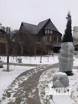 Коттедж 461м², 3-этажный, участок 15 сот.  