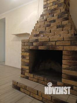 Коттедж 250м², 3-этажный, участок 6 сот.  