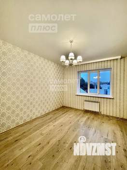 Таунхаус 160м&sup2;, 2-этажный, участок 5 сот.  