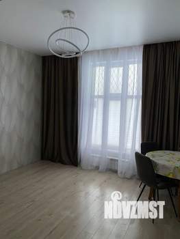 Дом 180м², 2-этажный, участок 7 сот.  