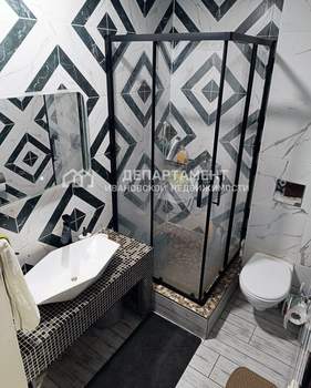 Дом 140м², 2-этажный, участок 6 сот.  