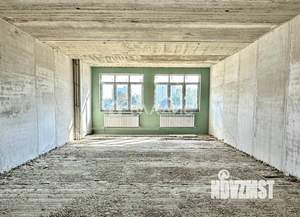 Таунхаус 1300м², 3-этажный, участок 14 сот.  