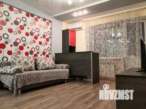 1-к квартира, посуточно, 40м2, 5/10 этаж