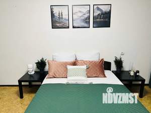 1-к квартира, посуточно, 40м2, 1/1 этаж