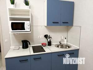 Студия квартира, посуточно, 30м2, 6/18 этаж