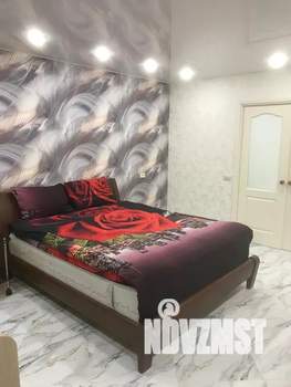 1-к квартира, посуточно, 46м2, 4/10 этаж