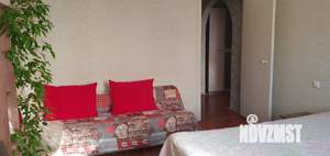 1-к квартира, посуточно, 38м2, 3/10 этаж