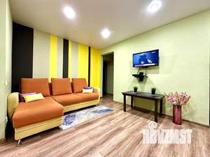 1-к квартира, посуточно, 54м2, 1/5 этаж