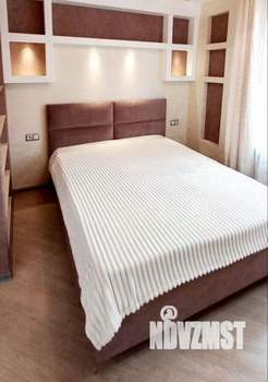 1-к квартира, посуточно, 50м2, 1/1 этаж